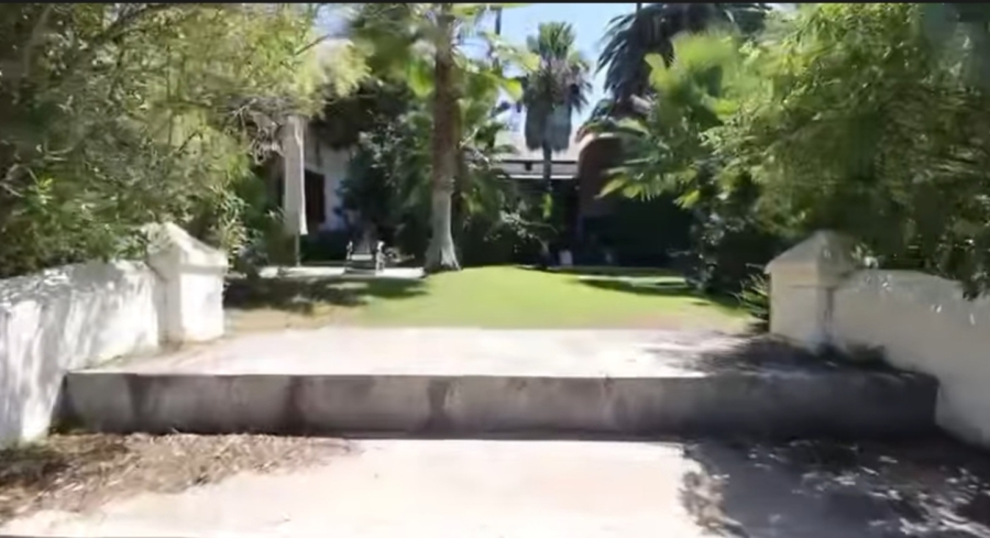 8 Bedroom Property for Sale in Hopefield Western Cape